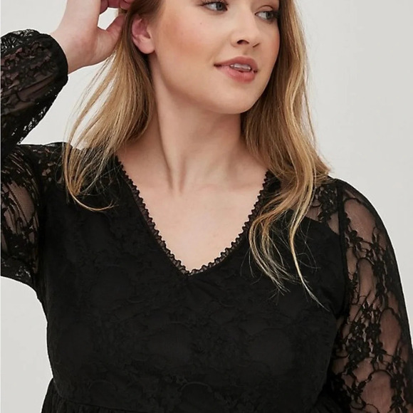 Torrid Black Babydoll Sexy Lace V-Neck Plus Size Top NWT - Picture 4 of 7